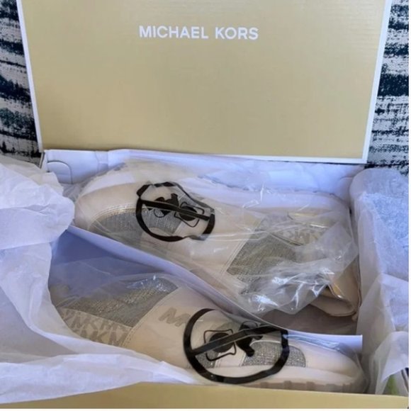 Michael Kors Teddi Trainer Glitter Chain Mesh White Rainbow WMNS - Picture 11 of 16